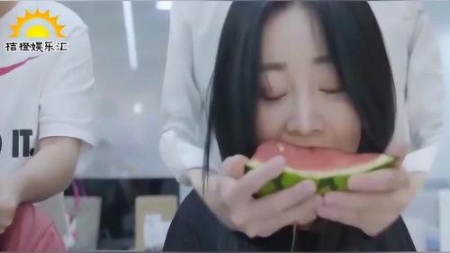 娱乐吃瓜君小姐姐,娱乐吃瓜君小姐姐带你揭秘娱乐圈那些不为人知的幕后故事